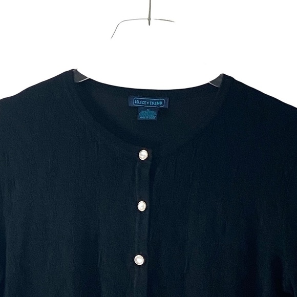 Select + Trend Women’s 9 Button Front Long Sleeve Sweater Size Medium. - Picture 2 of 8